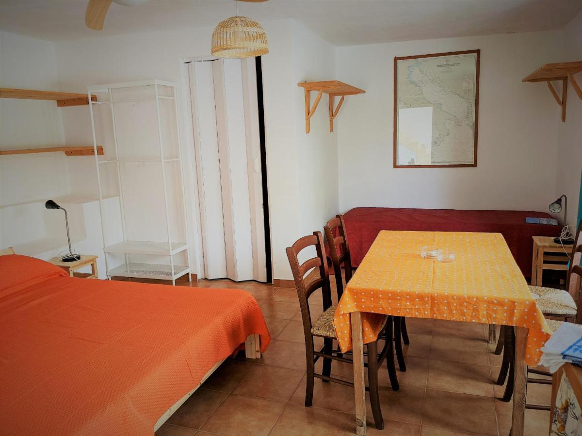 Cala Vinagra House Bed and Breakfast Carloforte  Eksteriør billede