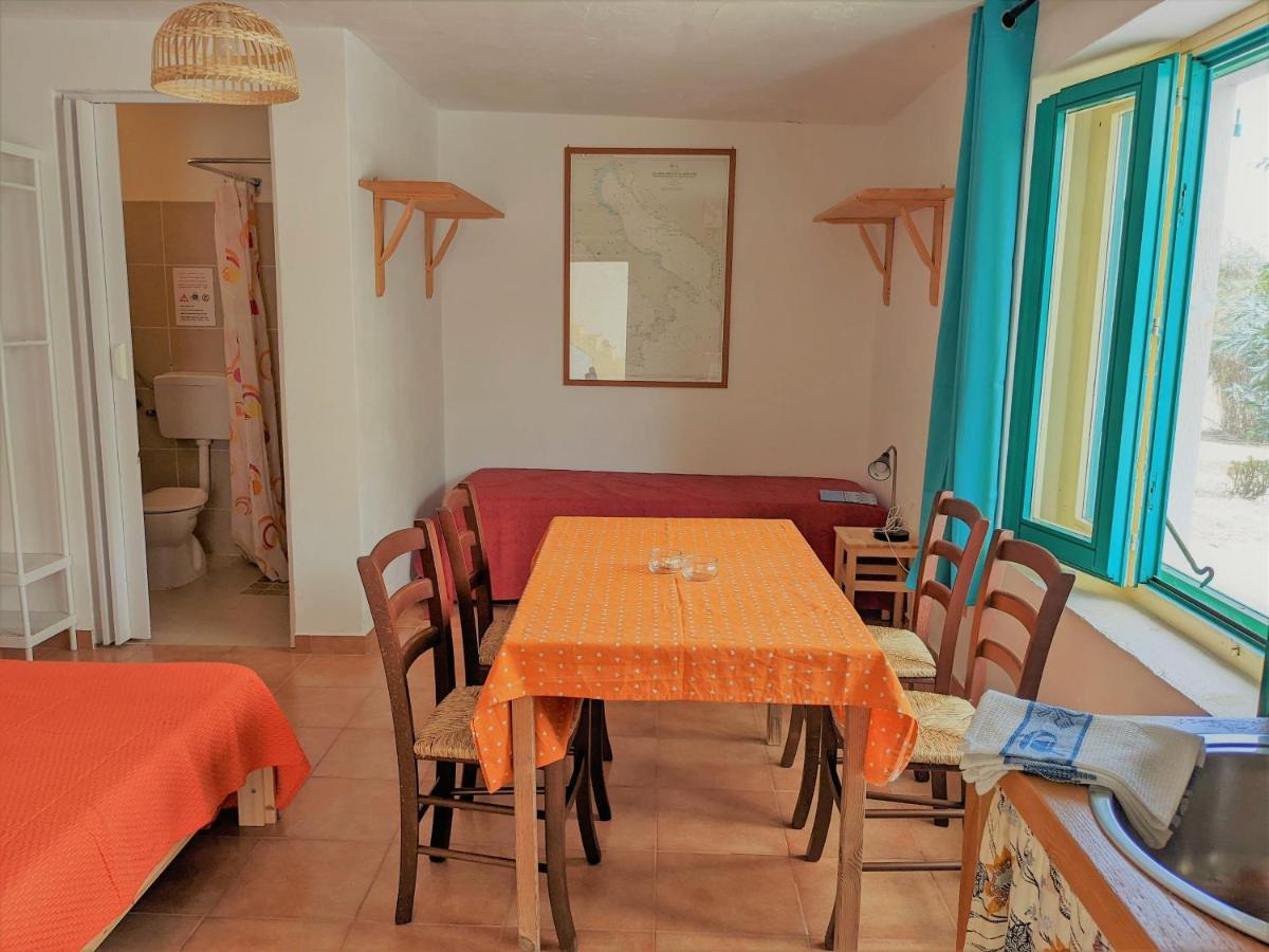 Cala Vinagra House Bed and Breakfast Carloforte  Eksteriør billede