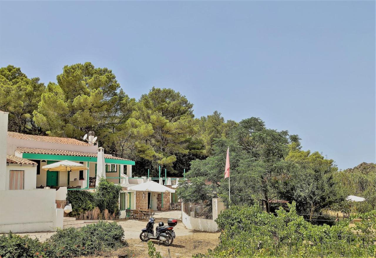 Cala Vinagra House Bed and Breakfast Carloforte  Eksteriør billede